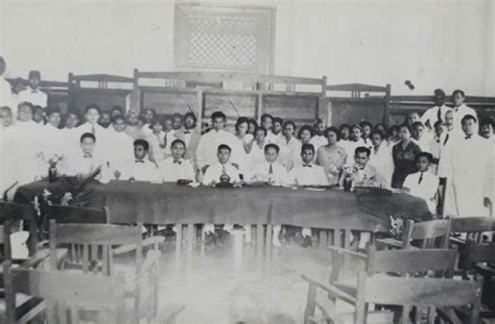 Mana yang Lebih Populer di Kongres?