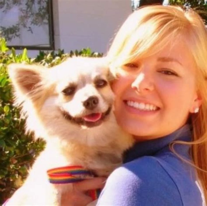 When did Ariana Madix's dog Charlotte die?